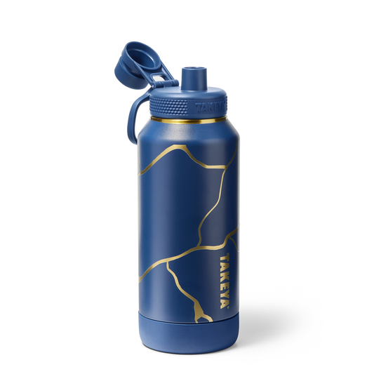 kintsugi-water-bottle-with-spout-lid-d2 TKS_SP25_SptBtl_GoldMarine_32oz_51390_v2_sRGB_SHD.png