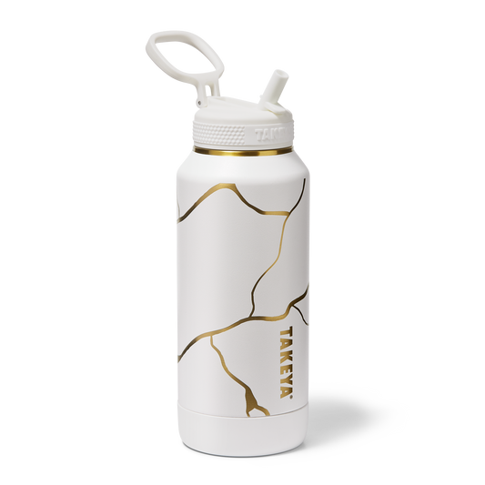 kintsugi-water-bottle-with-straw-lid-g7 TKS_SP25_StwBtl_GoldBlanc_32oz_51389_v2_sRGB_SHD.png